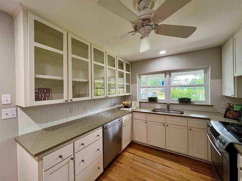 Tiny photo for 711 VONCILE Avenue, Tallahassee, FL 32303 (MLS # 401058)