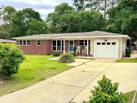 Tiny photo for 711 VONCILE Avenue, Tallahassee, FL 32303 (MLS # 401058)