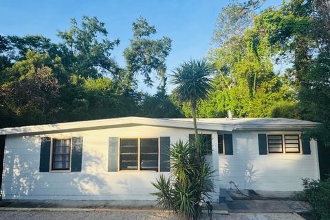 Photo of 1505 ATKAMIRE Drive, Tallahassee, FL 32304 (MLS # 399761)