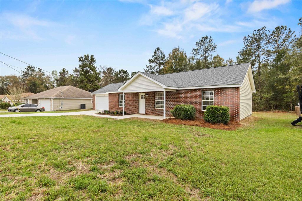 Photo of 396 Sand Pine Circle, Midway, FL 32343 (MLS # 397094)