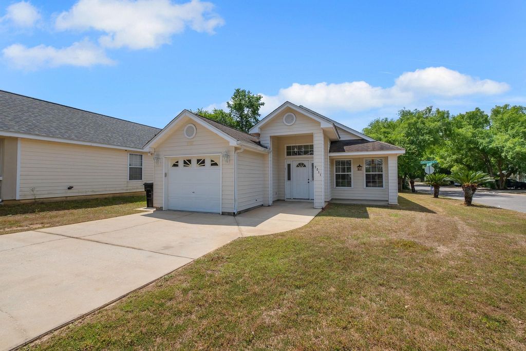 Photo of 3211 Emerson Lane, Tallahassee, FL 32317 (MLS # 399204)