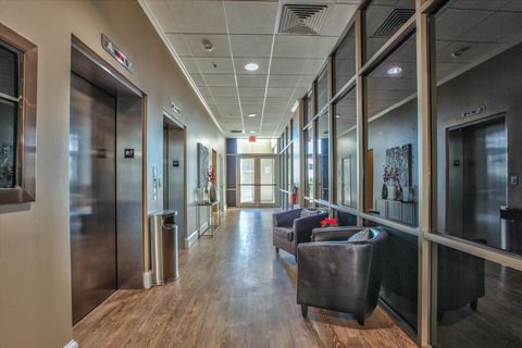 Tiny photo for 215 W COLLEGE Avenue #606B, Tallahassee, FL 32301 (MLS # 397833)