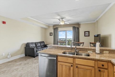 Tiny photo for 215 W COLLEGE Avenue #606B, Tallahassee, FL 32301 (MLS # 397833)