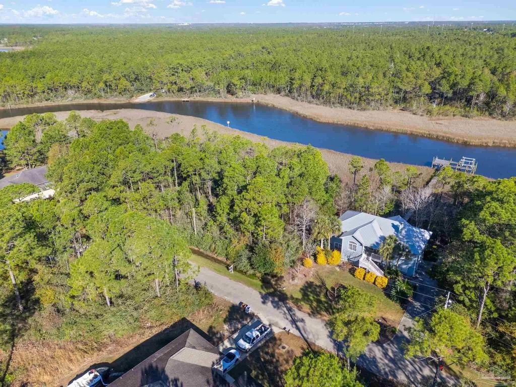 Photo of 5599 Del Rey Street, Other Florida, FL 32853 (MLS # 395689)