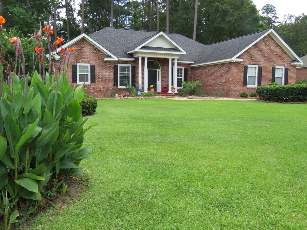 Photo of 8113 Glenmore Drive, Tallahassee, FL 32312 (MLS # 398599)