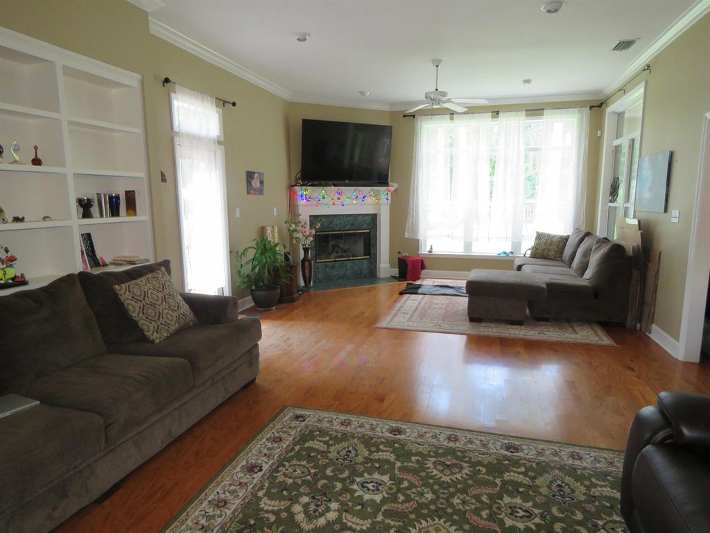 Photo of 8113 Glenmore Drive, Tallahassee, FL 32312 (MLS # 398599)