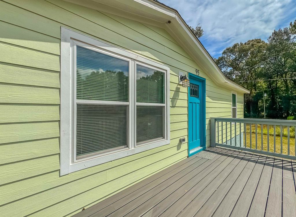 Photo of 95 Dons Lane, Quincy, FL 32352 (MLS # 390831)