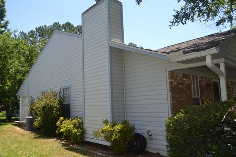 A home in TALLAHASSEE