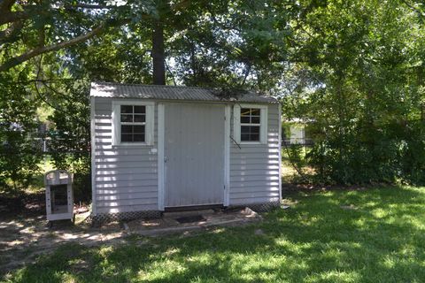 A home in TALLAHASSEE