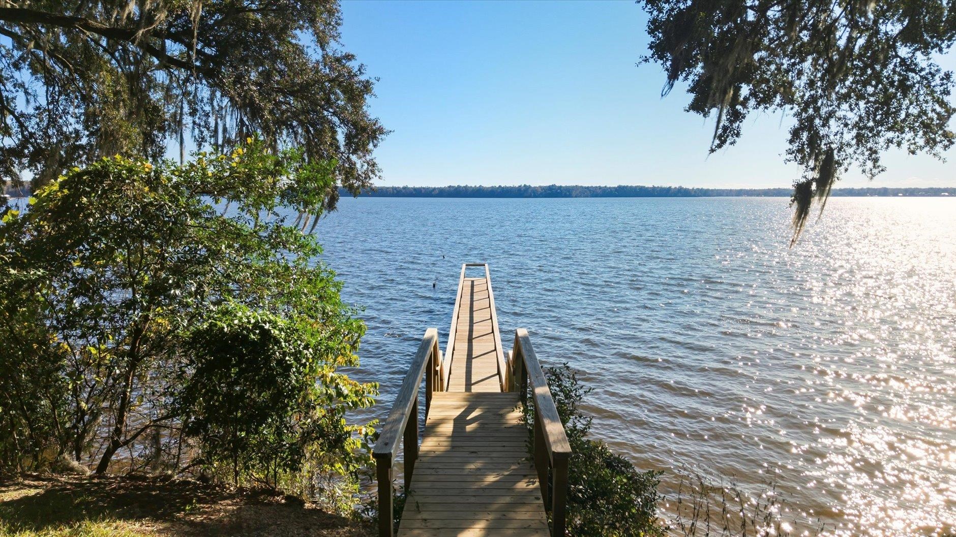 997 DRAKE ACRES Road