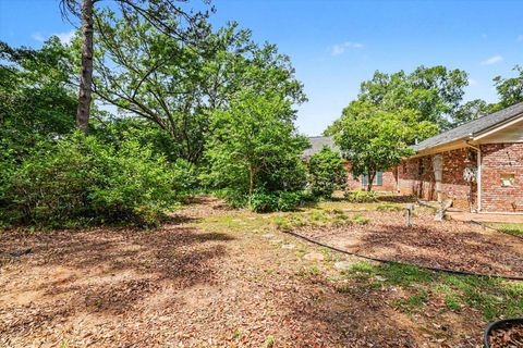 Tiny photo for 2505 NAPOLEON BONAPARTE Drive, Tallahassee, FL 32308 (MLS # 400224)