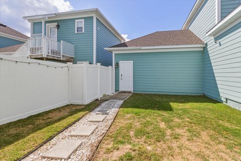 Tiny photo for 4270 PARK CROSSING Trail, Tallahassee, FL 32311 (MLS # 397012)