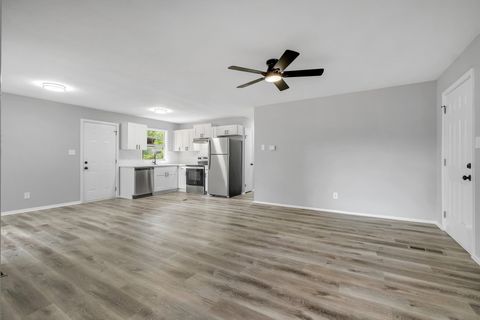 Tiny photo for 2124 Berkshire Drive, Tallahassee, FL 32304 (MLS # 394976)