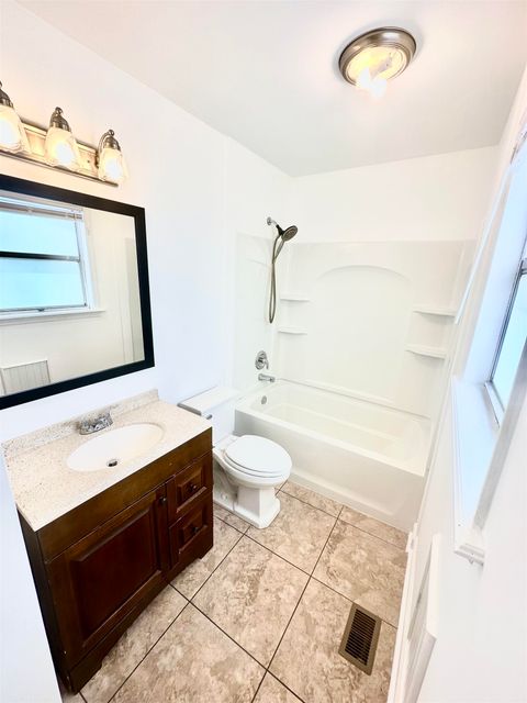 Tiny photo for 24118 Lone Star Road, Tallahassee, FL 32310 (MLS # 384835)