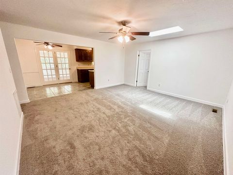 Tiny photo for 24118 Lone Star Road, Tallahassee, FL 32310 (MLS # 384835)