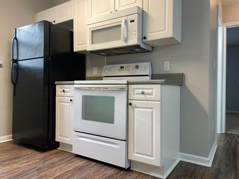 Tiny photo for 2765 Westbrook Court, Tallahassee, FL 32303 (MLS # 401226)