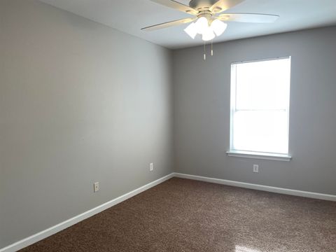 Tiny photo for 2765 Westbrook Court, Tallahassee, FL 32303 (MLS # 401226)