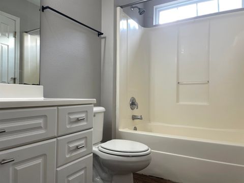 Tiny photo for 2765 Westbrook Court, Tallahassee, FL 32303 (MLS # 401226)