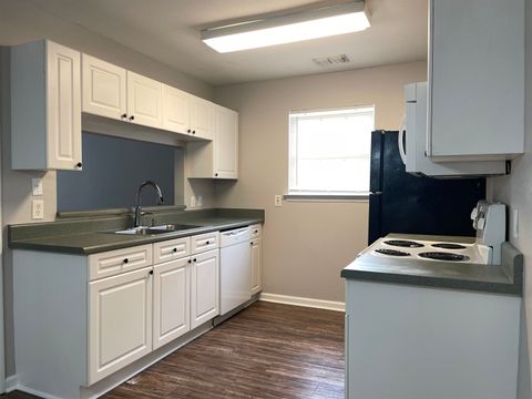 Tiny photo for 2765 Westbrook Court, Tallahassee, FL 32303 (MLS # 401226)