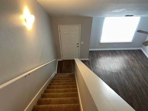 Tiny photo for 2765 Westbrook Court, Tallahassee, FL 32303 (MLS # 401226)