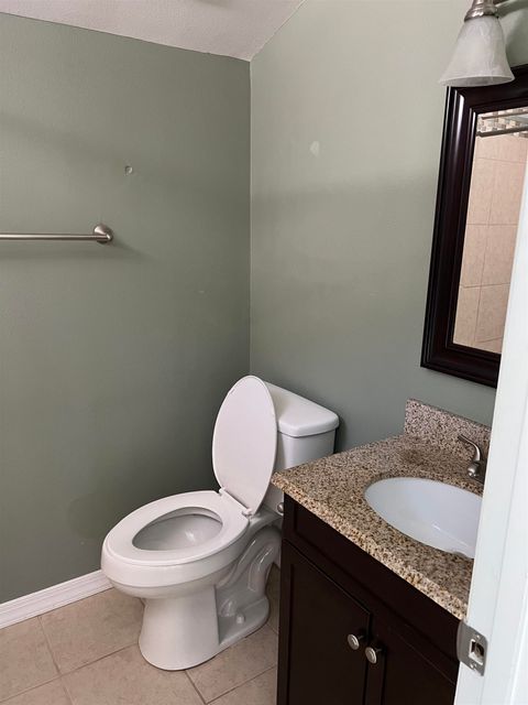 Tiny photo for 1309 Airport Drive #c09, Tallahassee, FL 32304 (MLS # 396313)