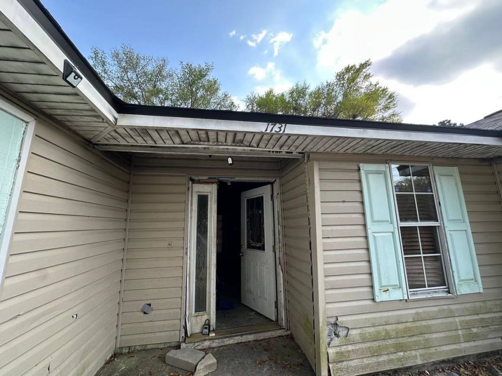 Photo of 1731 M L KING Boulevard, Midway, FL 32343 (MLS # 398442)