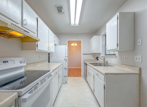 Tiny photo for 2254 Tuscavilla Road, Tallahassee, FL 32312 (MLS # 393751)