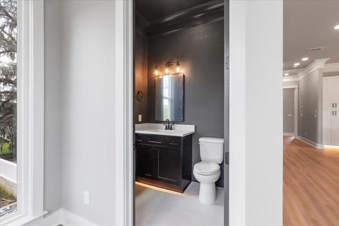 Tiny photo for 600 S Franklin Court, Tallahassee, FL 32301 (MLS # 391516)