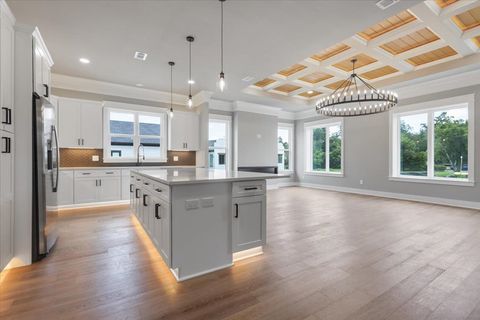 Tiny photo for 600 S Franklin Court, Tallahassee, FL 32301 (MLS # 391516)
