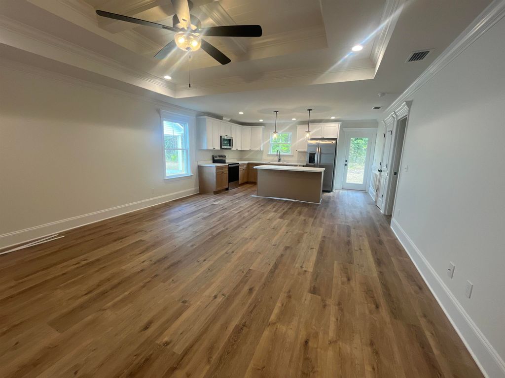 Photo of 31 Klickitat Drive, Crawfordville, FL 32327 (MLS # 394260)