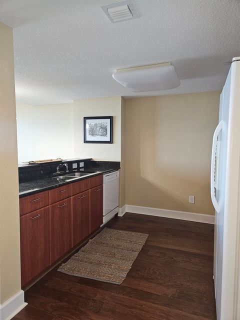 Tiny photo for 300 S Duval Street #1003, Tallahassee, FL 32301 (MLS # 385486)