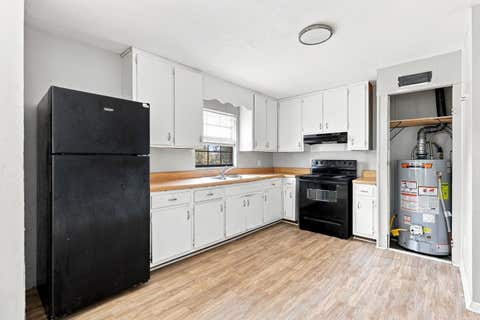Tiny photo for 826 Robert and Trudie Perkins Way #1&2, Tallahassee, FL 32310 (MLS # 402530)