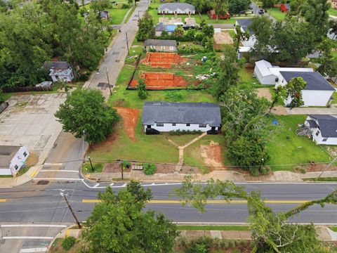 Tiny photo for 826 Robert and Trudie Perkins Way #1&2, Tallahassee, FL 32310 (MLS # 402530)
