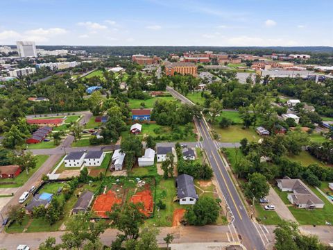Tiny photo for 826 Robert and Trudie Perkins Way #1&2, Tallahassee, FL 32310 (MLS # 402530)