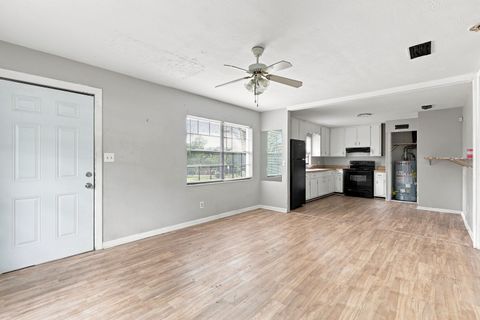 Tiny photo for 826 Robert and Trudie Perkins Way #1&2, Tallahassee, FL 32310 (MLS # 402530)