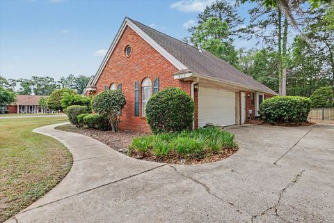 Tiny photo for 883 HILL ROOST Road, Tallahassee, FL 32312 (MLS # 400017)