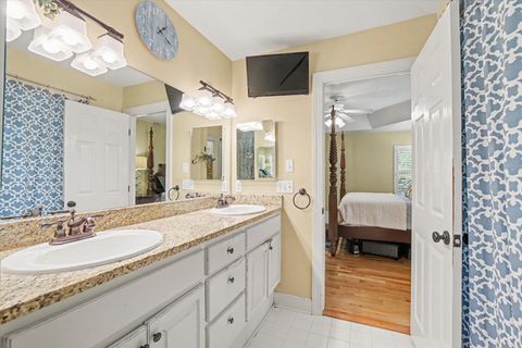 Tiny photo for 883 HILL ROOST Road, Tallahassee, FL 32312 (MLS # 400017)