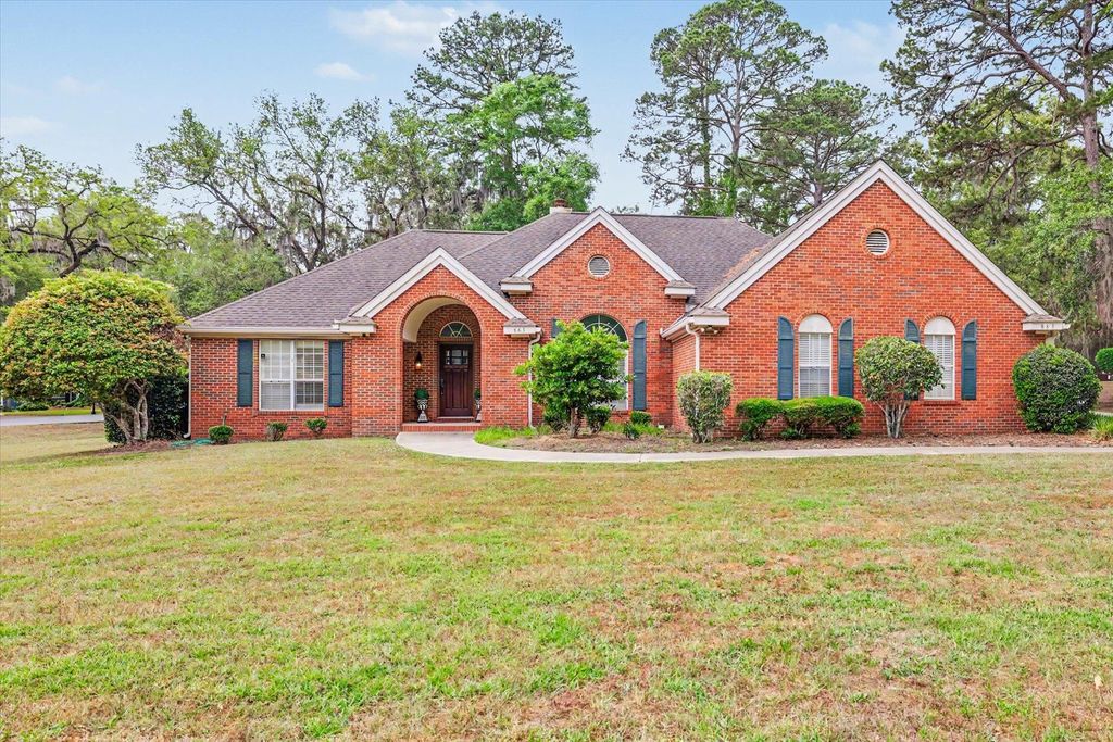 Photo of 883 HILL ROOST Road, Tallahassee, FL 32312 (MLS # 400017)