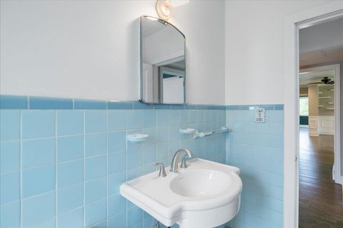 Tiny photo for 1700 S Meridian Street, Tallahassee, FL 32301 (MLS # 385836)