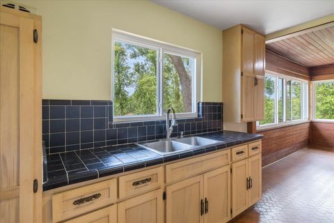 Tiny photo for 1700 S Meridian Street, Tallahassee, FL 32301 (MLS # 385836)