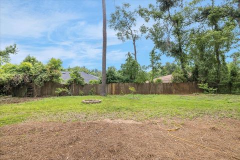 Tiny photo for 1700 S Meridian Street, Tallahassee, FL 32301 (MLS # 385836)