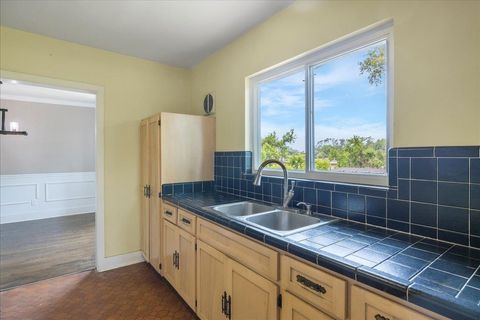 Tiny photo for 1700 S Meridian Street, Tallahassee, FL 32301 (MLS # 385836)