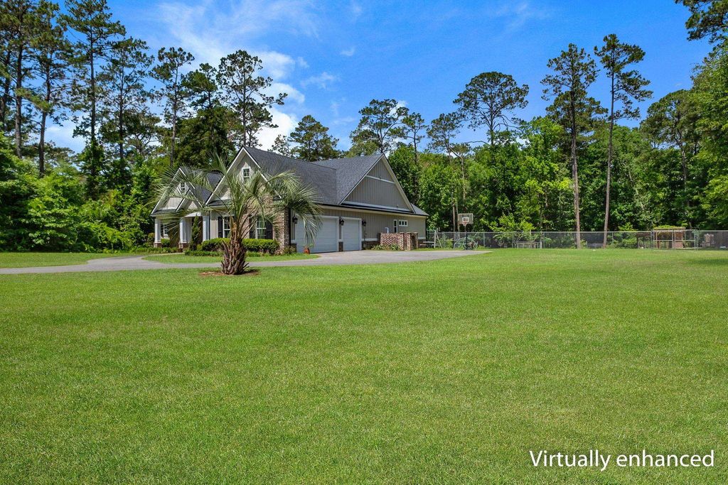 Photo of 7051 Duck Cove Road, Tallahassee, FL 32312 (MLS # 399847)