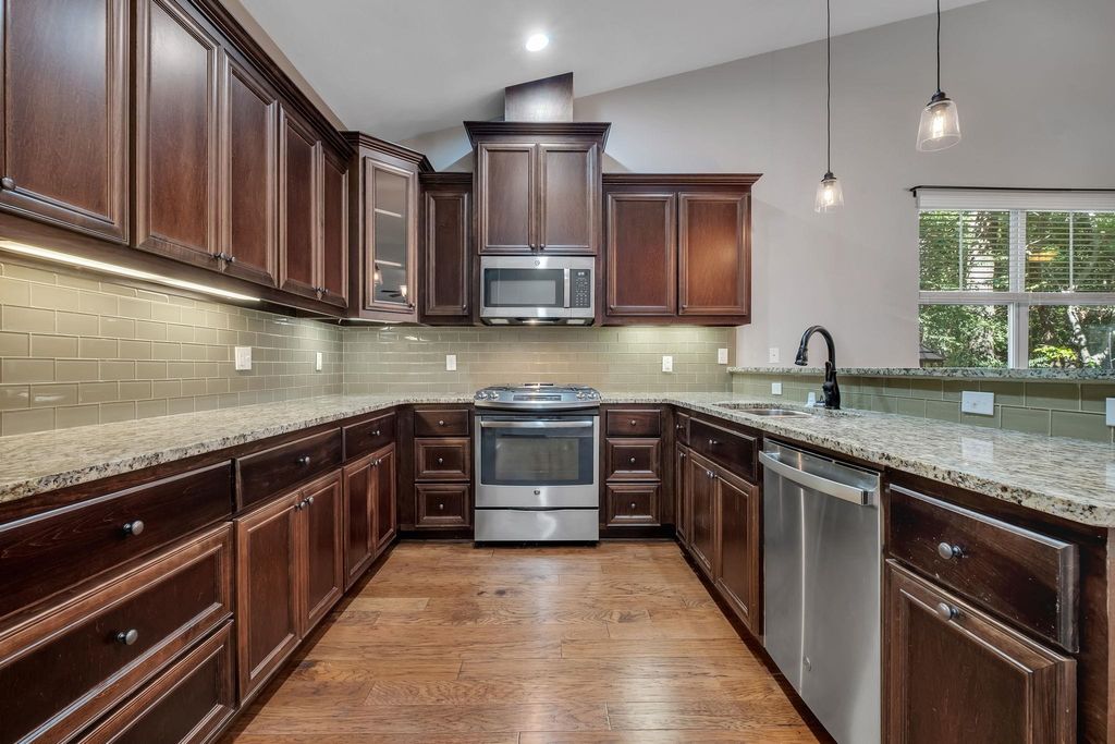 Photo of 4075 Old Plantation Loop, Tallahassee, FL 32311 (MLS # 392137)