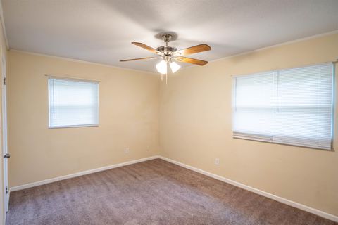 Tiny photo for 2612 Rippee Road, Tallahassee, FL 32303 (MLS # 396970)