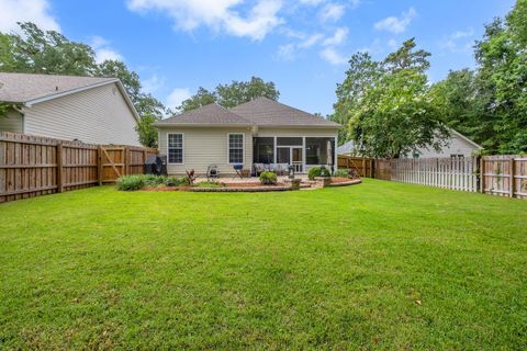 Tiny photo for 4025 FORSYTHE Way, Tallahassee, FL 32309 (MLS # 390580)