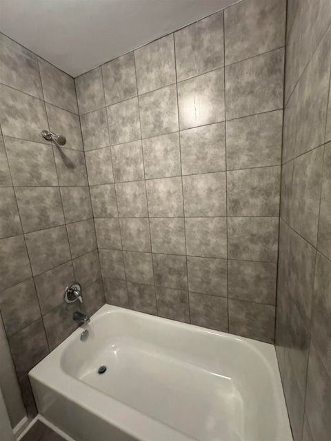 Tiny photo for 1901 Crosby Court #A, Tallahassee, FL 32304 (MLS # 396378)