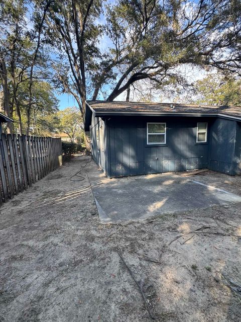 Tiny photo for 1901 Crosby Court #A, Tallahassee, FL 32304 (MLS # 396378)