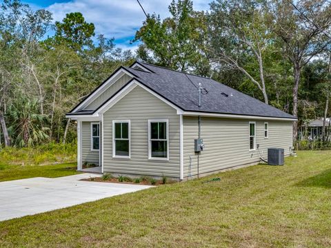 A home in Crawfordville