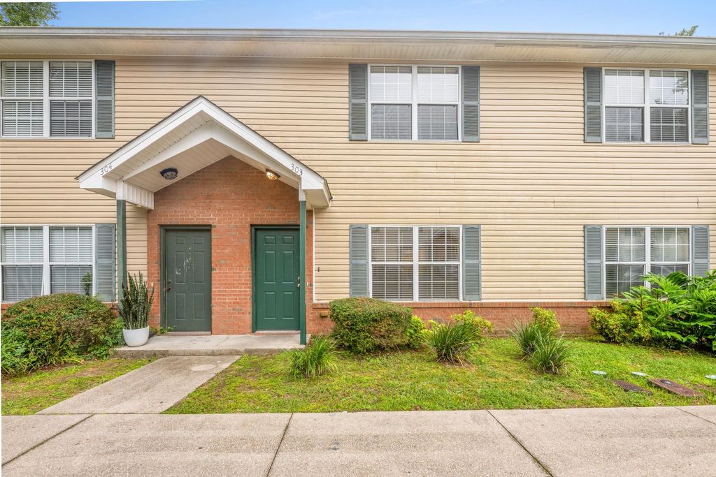 Photo of 2403 Hartsfield Road #303, Tallahassee, FL 32303 (MLS # 389952)